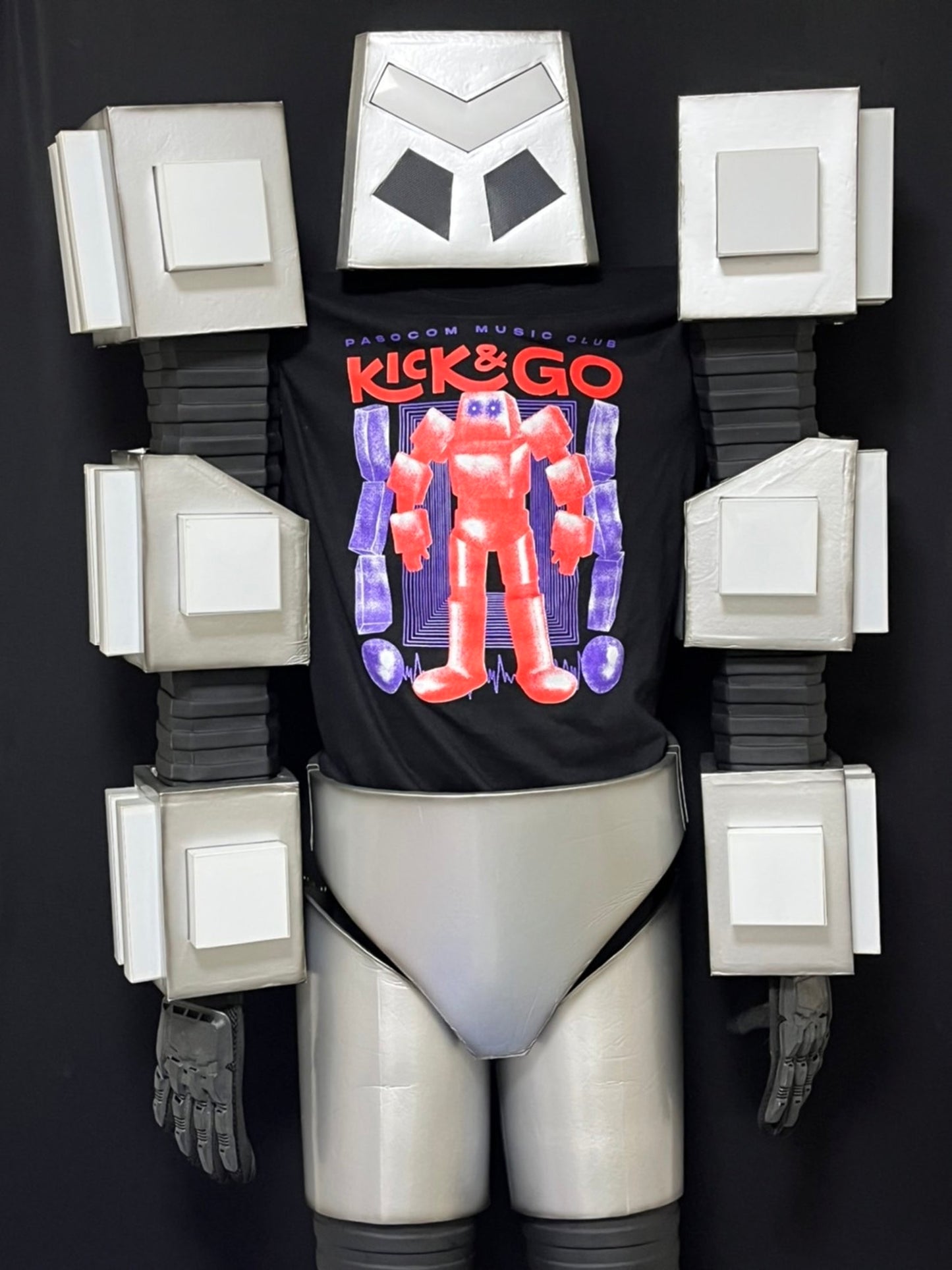 KICK&GO Robot Long Sleeve T